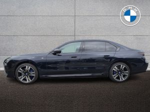 BMW i7 Xdrive60 M Sport - Image 3
