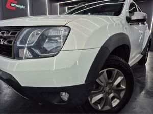 Dacia Duster Signature 1.5 DCI 110 4 4DR - Image 3