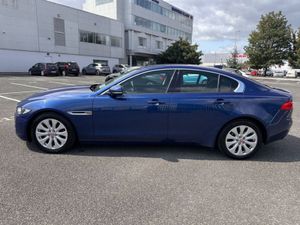 Jaguar XE 2.0 D SE Model Manual  Warranty  Financ - Image 4