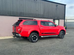 Nissan Navara TEKNA DCI AUTO - Image 3