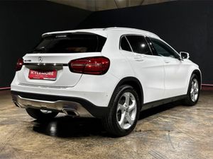 Mercedes-Benz GLA 1.6 AUTOMATIC - FULL BLACK LEATH - Image 4