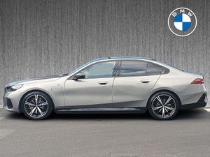 BMW 5 Series 530e M Sport Pro Saloon - Image 4