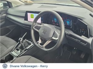 Volkswagen Golf Style 1.5 TSI Petrol 130HP - Image 4