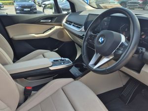 BMW 2 Series Active Tourer 218d Luxury Active Tou - Image 4