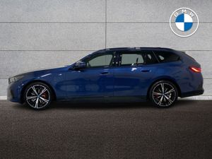 BMW 5 Series 530e M Sport Pro Touring - Image 4