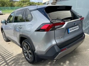 Toyota RAV4 HYBRID SOL AUTO TOP SPEC! AS NEW! - Image 4