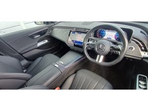 Mercedes-Benz E-Class E220d AMG LINE D MHEV AUTO - Image 4