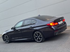 BMW 5-Series 2023 msport - Image 3