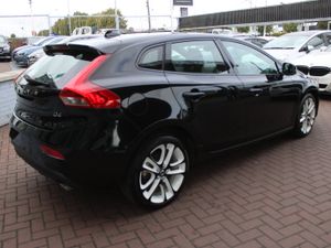 VOLVO V40 2.0D4 SPORT PLUS 5DR HATCHBACK AUTOMATIC - Image 4