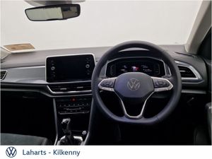 Volkswagen T-Roc Style 75 Plus 1.0tsi 116HP - Image 4