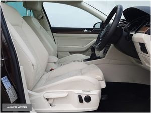 Volkswagen Passat  1 Owner rare Colour highline 1 - Image 4