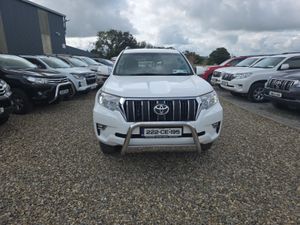 Toyota Land Cruiser GX LWB Auto  204Bhp - Image 3