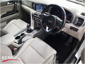 Kia Sportage 1.7 PLATINUM 5DR - Image 2