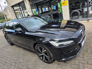 2022 VOLVO V90 2.0 T8 R-DESIGN AWD AUTO PHEV 350 - Image 4