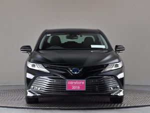 Toyota Camry 2.5 Hybrid  reverse Cam privacy Glas - Image 2