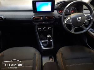 Dacia Sandero Stepway TCe 90 Prestige - Image 2