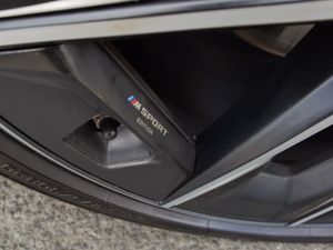 BMW 5 SERIES 530E XDRIVE M SPORT EDITION - Image 3
