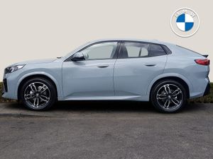 BMW iX2 Edrive20 M Sport - Image 3