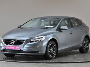 Volvo V40 2.0 D2 120BHP Momementum Edition  full - Image 3