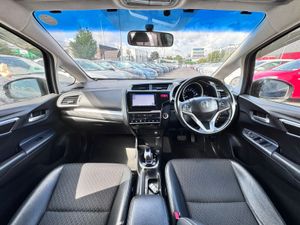 Honda Fit 2014 hybrid - Image 3