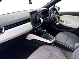 Renault Clio Dynamique E-tech Hybrid 140 Auto - Image 4