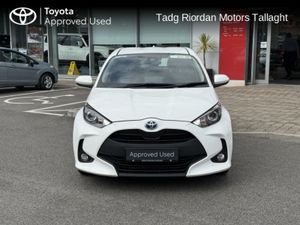 Toyota Yaris hybrid luna - Image 2