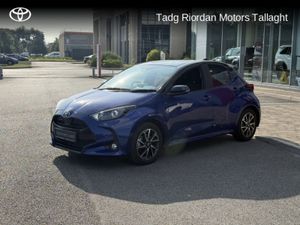 Toyota Yaris 1.5 HYBRID L/SPORT *** HEATED SEATS * - Image 3