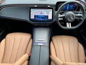 Mercedes-Benz E-Class E 300E AMG Edition Plus - Image 4