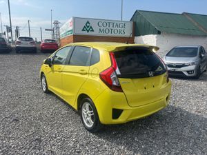 Honda Fit - Image 3