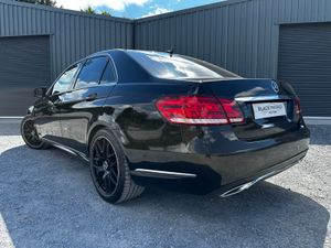 Mercedes-Benz E220 W212 Elegance AUTOMATIC - Image 3