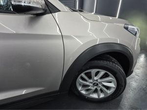 Hyundai Tucson 1.7 CRDI SE NAV BL/DR 5 5DR - Image 3