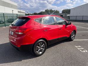 Hyundai ix35 1.7 CRDI, COMFORT MODEL, LOW MILEAGE, - Image 3