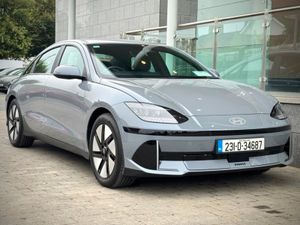 Hyundai Ioniq 6 Signature 53kwh 5DR Auto Electric - Image 3