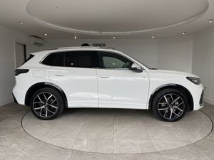 Volkswagen Tiguan 2024 - Image 4