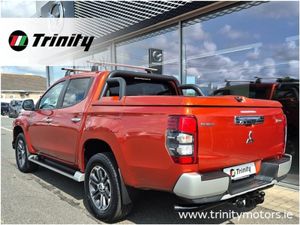 Mitsubishi L 200 2.4d Instyle Auto TOP Spec Trini - Image 3