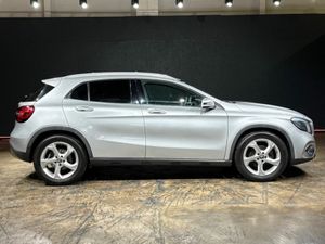 Mercedes-Benz GLA 1.6 AUTOMATIC - Image 3