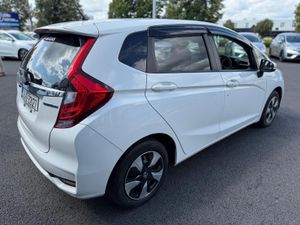 2020 Honda Fit 1.5 Petrol Hybrid Auto, Immaculate - Image 2