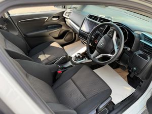 2020 Honda Fit 1.5 Petrol Hybrid Auto, Immaculate - Image 4