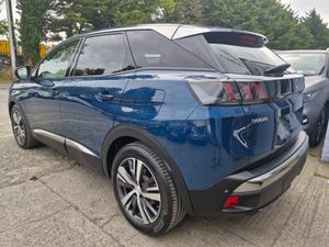 2022 PEUGEOT 3008 ALLURE PETROL PLUG IN HYBRID - Image 4