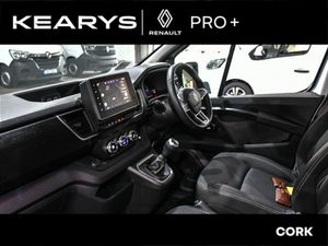 Renault Trafic Ll30 Blue dCi 170 Extra Sport Pane - Image 2