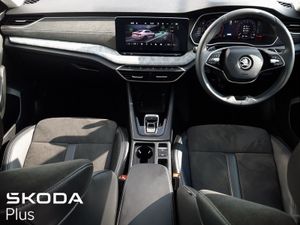 Skoda Octavia  automatic outrageous Spec alcantar - Image 2