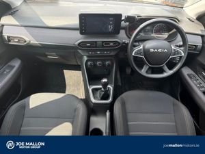 Dacia Sandero Stepway TCe 90 Stepway Expression - Image 3
