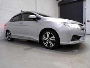 **HONDA GRACE HYBRID S-TYPE**FANTASTIC CONDITION** - Image 2