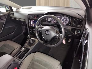 Golf R Line Low Millage - Image 4