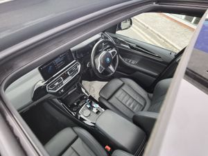 BMW IX3 80KWH M SPORT **SUNROOF** - Image 4
