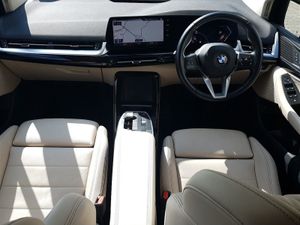 BMW 2 Series Active Tourer 218d Luxury - Image 4