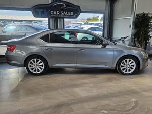 18 SKODA SUPERB 2.0TDI SE TECHNOLOGY - Image 2