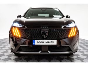 Peugeot 5008 Allure HYBRID Auto 145HP - 7 Seats - Image 2