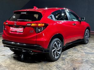 Honda Vezel 1.5 HYBRID - RS EDITION HALF LEATHER - Image 3