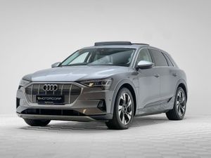 Audi E-Tron 50 S Line  pan Roof - Image 3